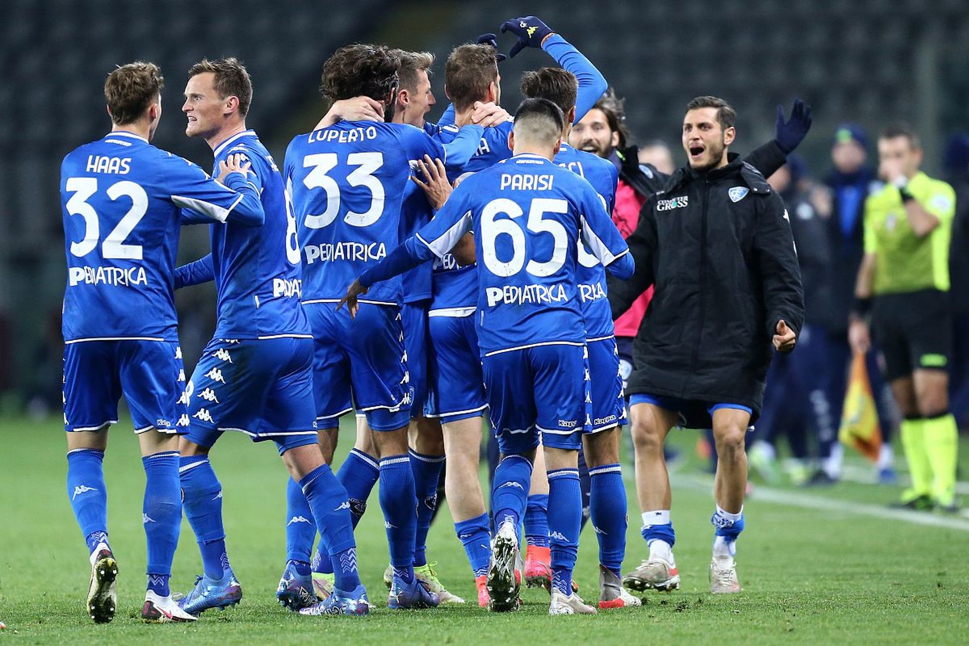 年来首次战 年来首次战